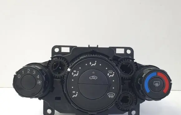 Ford Fiesta Climate control unit 8A6118549 8A6919980