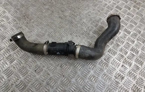 Jaguar F-Pace Intercooler hose/pipe GX636K863A