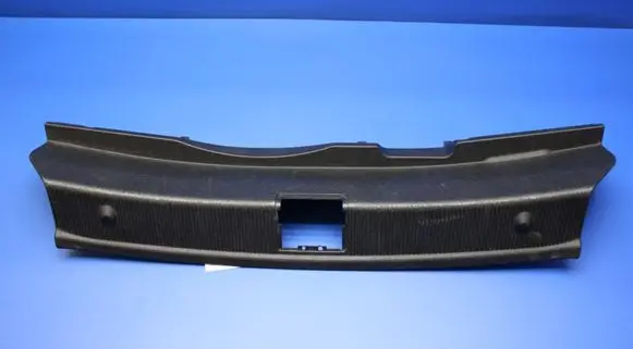 Mercedes-Benz C W204 Trunk/boot sill cover protection A2046900825