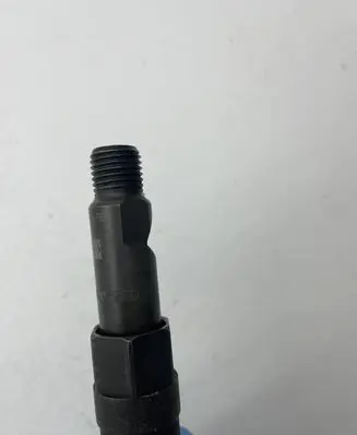 Ford Mondeo Mk III Fuel injector 0432133800