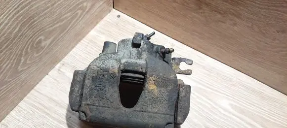 Renault Laguna II Front brake caliper