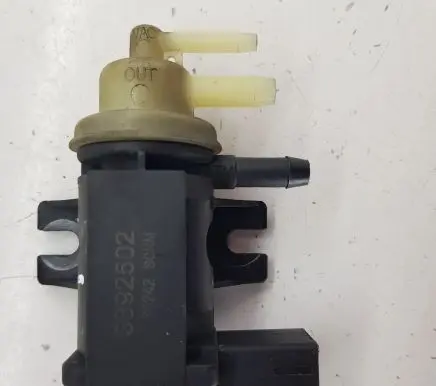 Volkswagen Touran II Turbo solenoid valve 0892502