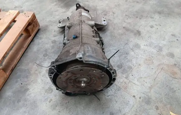 BMW 5 E60 E61 Automatic gearbox 7590130