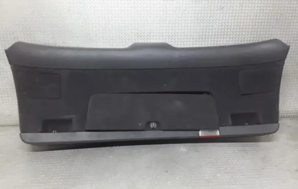 Audi A4 S4 B7 8E 8H Tailgate/boot cover trim set 8E9867979B
