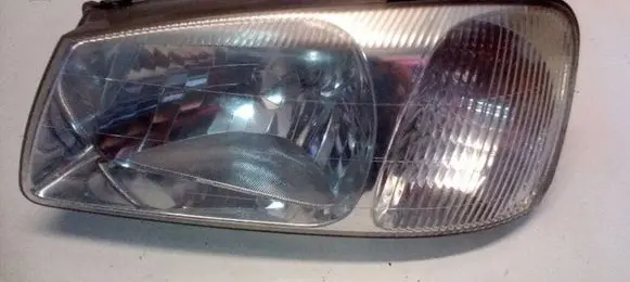 Hyundai Accent Headlight/headlamp