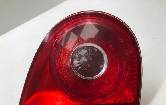 Volkswagen Golf V Tailgate rear/tail lights 1K6945093G 89031705