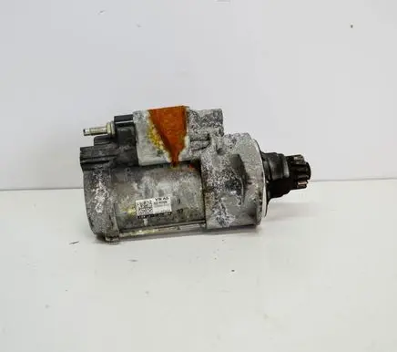 Volkswagen PASSAT B8 Starter motor 02Z911024