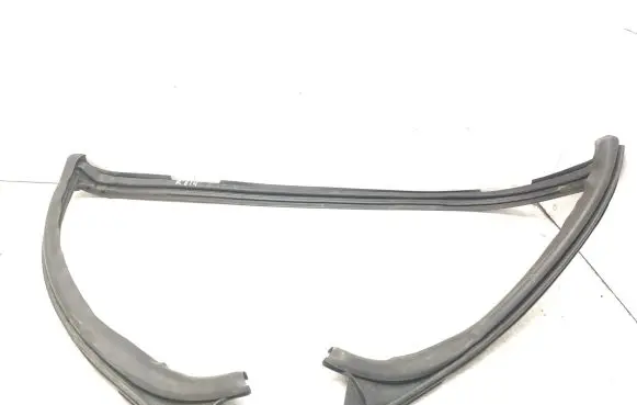 Volvo C70 Sunroof sealing rubber 30787066