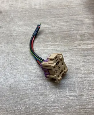Audi A6 S6 C5 4B Plug wire 443937528