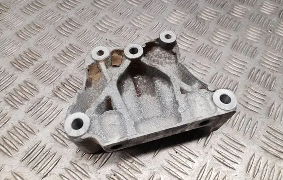 Chrysler Pacifica Engine mounting bracket 04893414AD