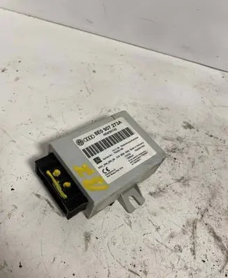 Audi A4 S4 B7 8E 8H Tire pressure control unit 8E0907273A 700031180 H04S0130