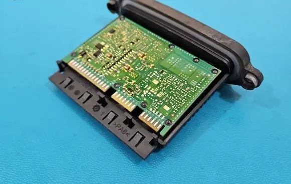 BMW 7 F01 F02 F03 F04 LED ballast control module 7304590 IMPRK1594777