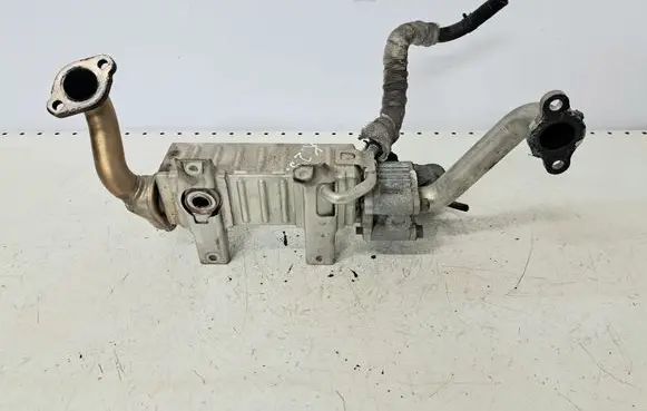 Toyota Avensis T270 EGR valve cooler 256010R020
