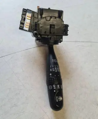 Renault Trafic II (X83) Wiper control stalk 173647