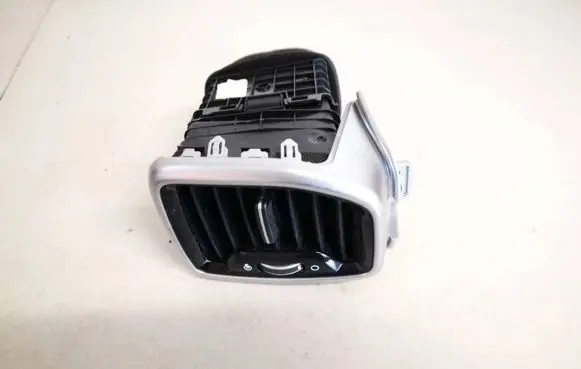 KIA Sportage Dash center air vent grill 97490f1aa0 97490-f1aa0