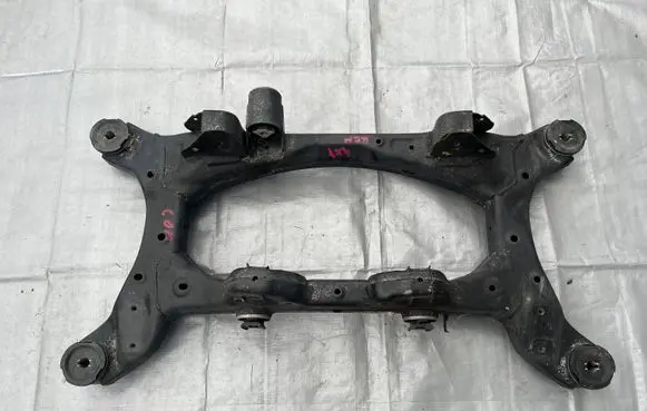 Jeep Renegade Rear axle beam JEEP RENEGADE WÓZEK SANKI TYŁ 4X4 18R