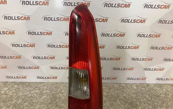 Volvo V70 Rear/tail lights 9154494