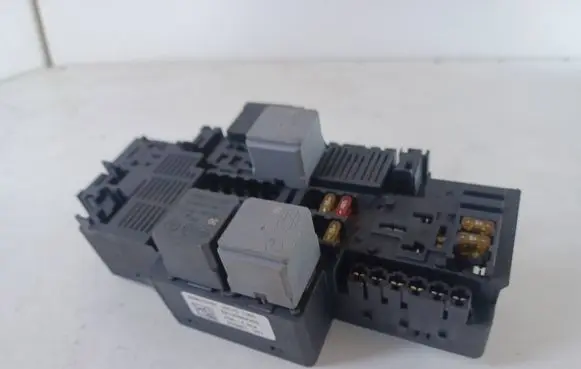 Mercedes-Benz E W213 Fuse module A2139062202