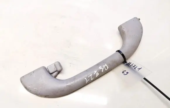 Mitsubishi Space Star Rear interior roof grab handle