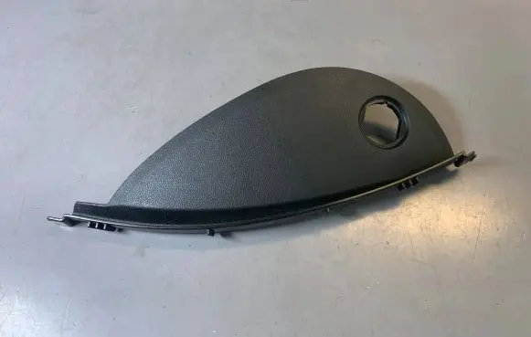 BMW 3 E90 E91 Dashboard side end trim 7123734