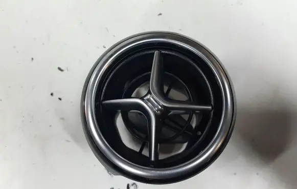 Mercedes-Benz B W246 W242 Dashboard side air vent grill/cover trim A2468304000