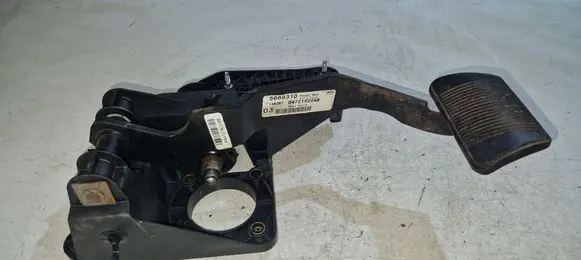 Chrysler Grand Voyager V Brake pedal 04721922AB