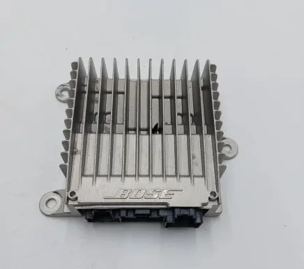 Nissan Leaf II (ZE1) Sound amplifier 280615SA2A