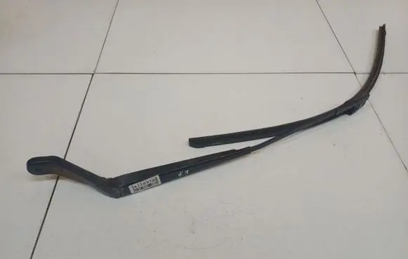 Volkswagen Sharan Front wiper blade arm 
