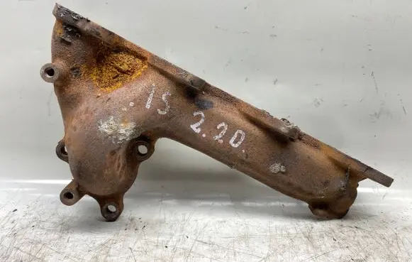 Lexus IS 220D-250-350 Exhaust manifold