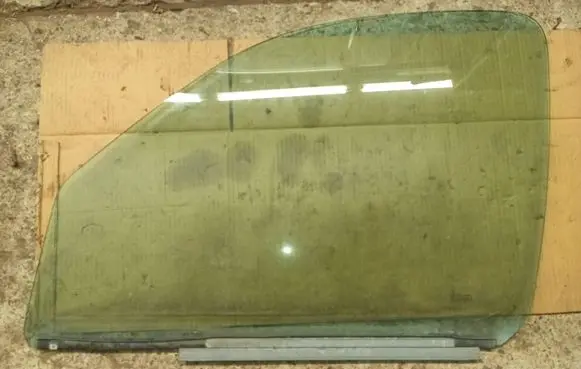 Renault Kangoo I Front door window glass four-door