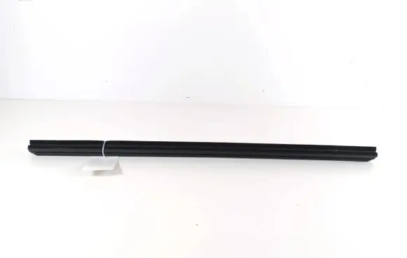 Mercedes-Benz Vito Viano W639 Front door trim bar A6397200224