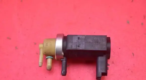 Peugeot 508 RXH Vacuum valve V759537280-03
