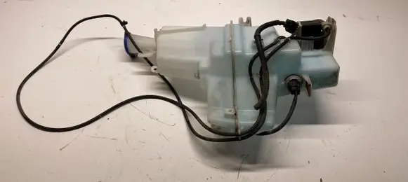 KIA Sportage Windshield washer fluid reservoir/tank 98610-D9000