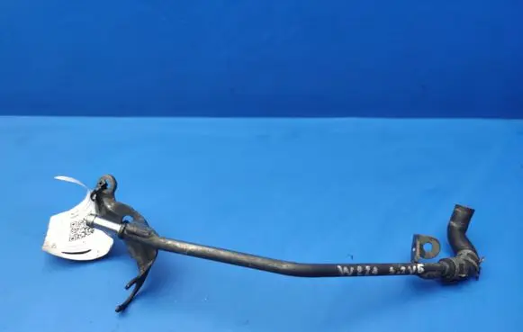 Mercedes-Benz S W221 Engine coolant pipe/hose A6422000058