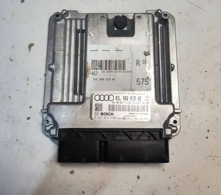 Audi A6 S6 C6 4F Engine control unit/module 03L906019AE 03L906022FG 0281016680