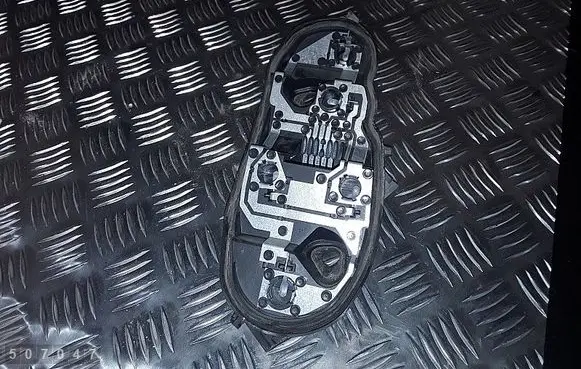 Opel Corsa D Tail light bulb cover holder 89037852