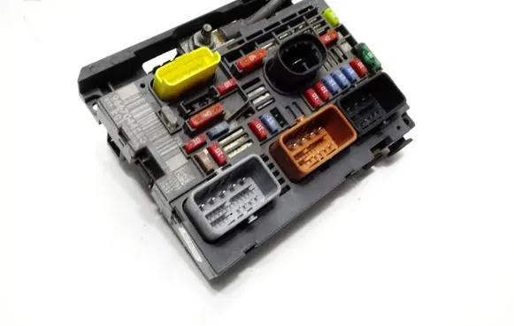 Citroen C4 Grand Picasso BSM Control unit 9667044880