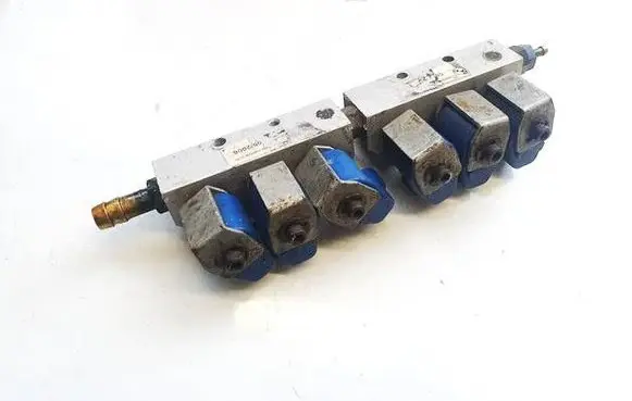Alfa Romeo 147 LP gas injector 67r014303 110r-004304