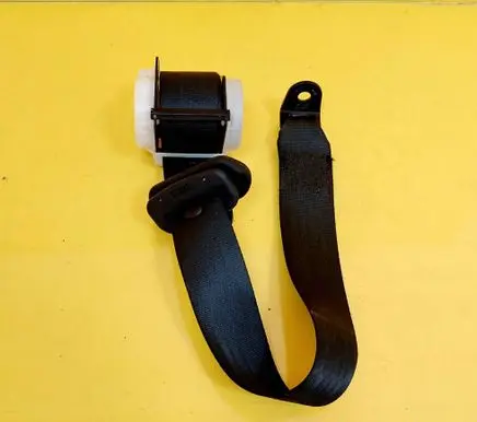 Mazda 5 Third row seat belt T86211T