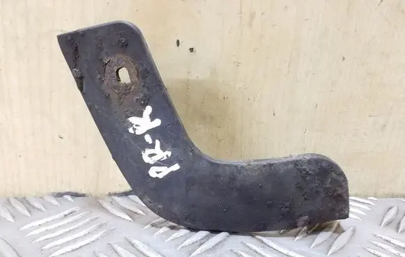 Front mudguard