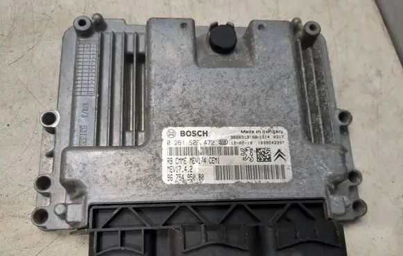 Peugeot 208 I Engine control unit/module 9666319180 9675495080 0261S06472