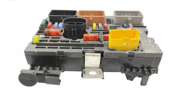 Peugeot 3008 I BSM Control unit 9675877980