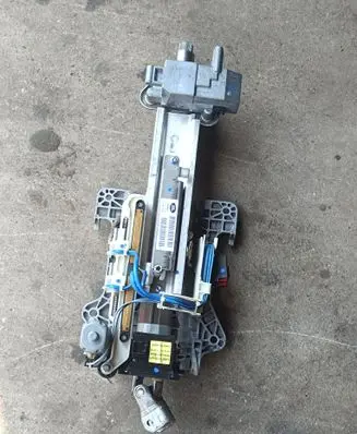 Land Rover Range Rover Sport L320 Steering wheel axle AH223C529AA
