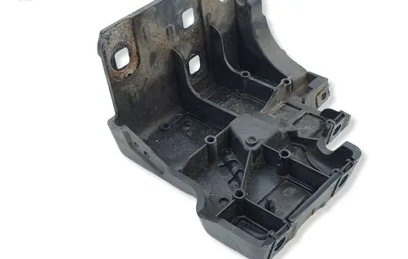 Land Rover Evoque II Radiator support slam panel bracket K8D2103A33AA