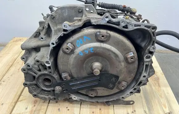 Volvo V70 Automatic gearbox 8675152