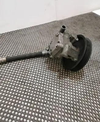 Mercedes-Benz CLK A209 C209 Power steering pump A0044661301 A00446613 0044661301