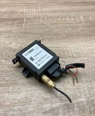 Volkswagen Transporter - Caravelle T5 Immobilizer control unit/module 221000328200