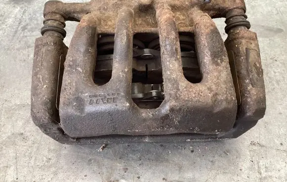 Peugeot 407 Front brake caliper