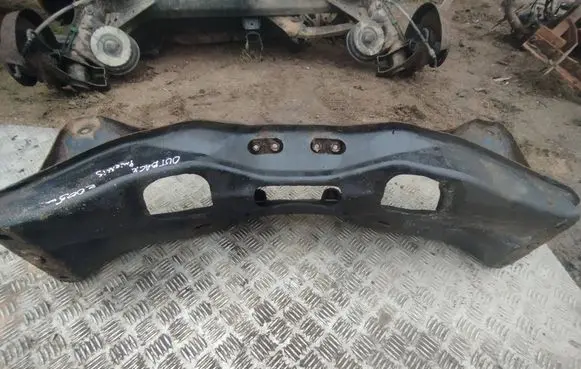 Subaru Outback Front axle beam 