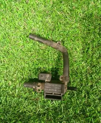 Ford Fusion II Vacuum valve BL3E-9K378-BA